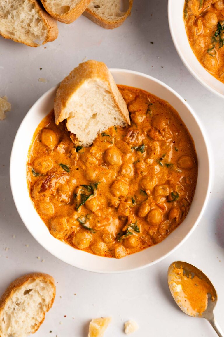 Creamy One-Pot Marry Me Chickpeas